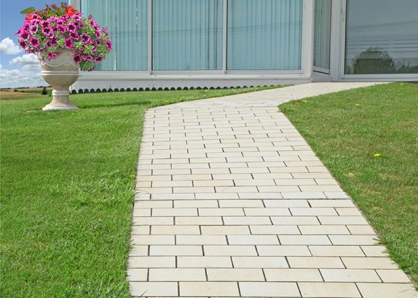 Jardinier paysagiste à Lantic